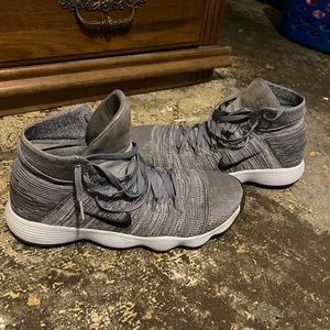 Selling 2017 hyperdunk flyknits